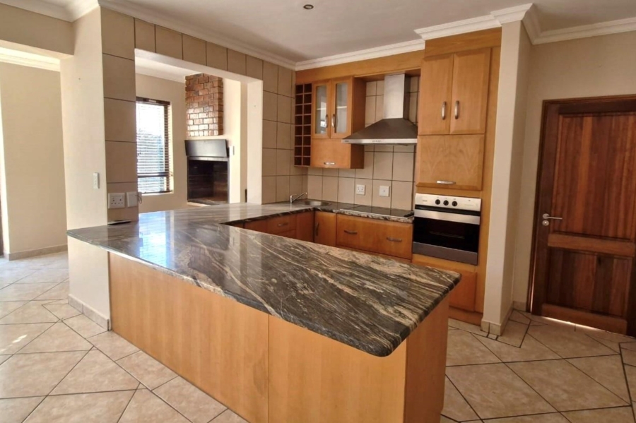 2 Bedroom Property for Sale in Xanadu Eco Park North West